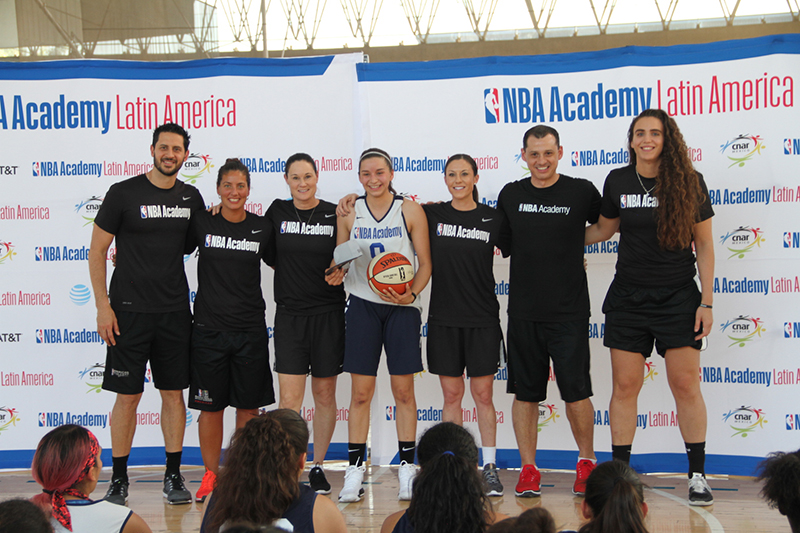 Regresa a México el Programa para mujeres de las Academias NBA