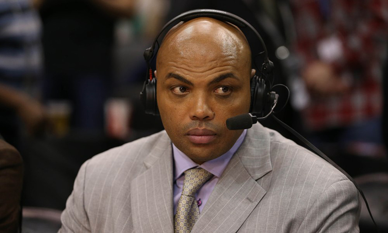 Charles Barkley explotó contra Kyrie y los 76ers