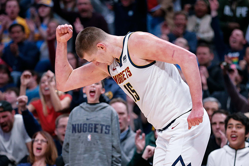 Jokic y los Nuggets le pisan los talones a los Warriors