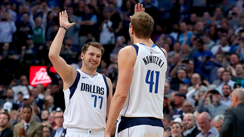 Doncic y Nowitzki le dan una lección a los Warriors