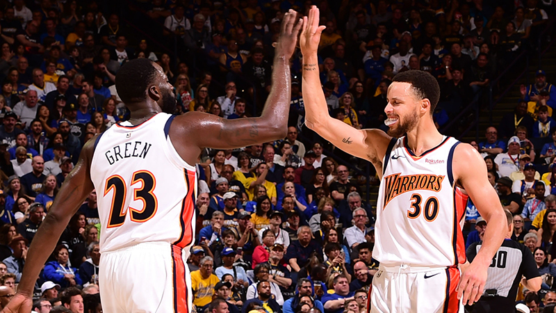 Los Warriors se despidieron de Oakland