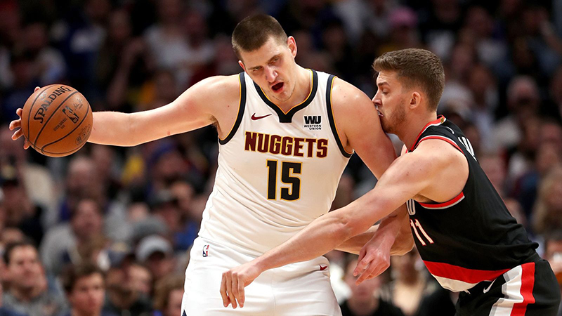 Los Nuggets dejaron noqueados a los Blazers