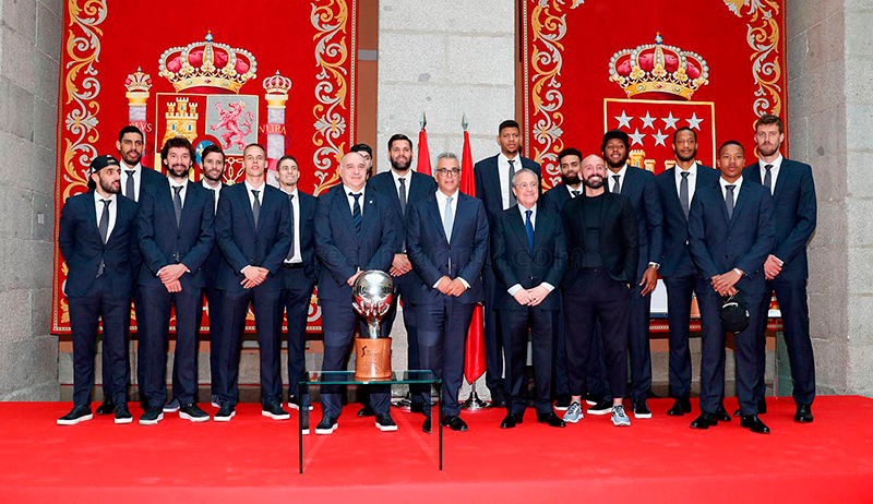 Recepción de campeones para el Madrid