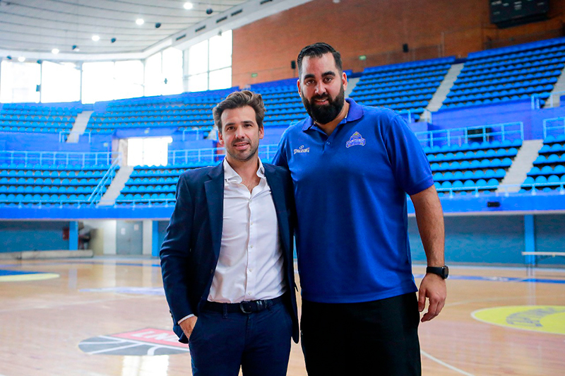 Los Capitanes mantienen a su líder